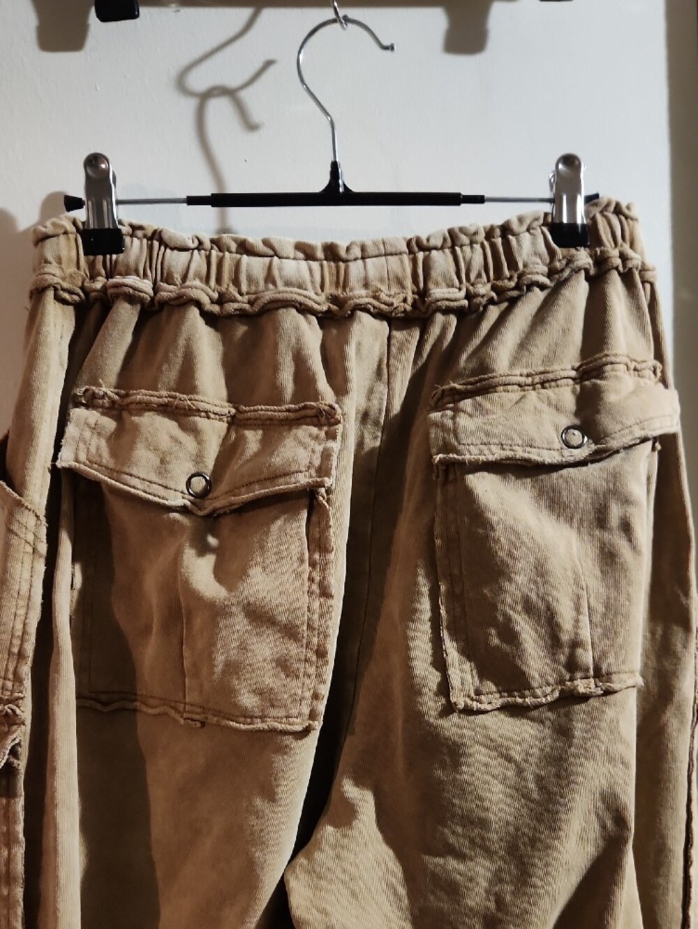 Easel Los Angeles Light Tan distressed Boho Streetwear Wide Legged Pants Sz S - Picture 8 of 9